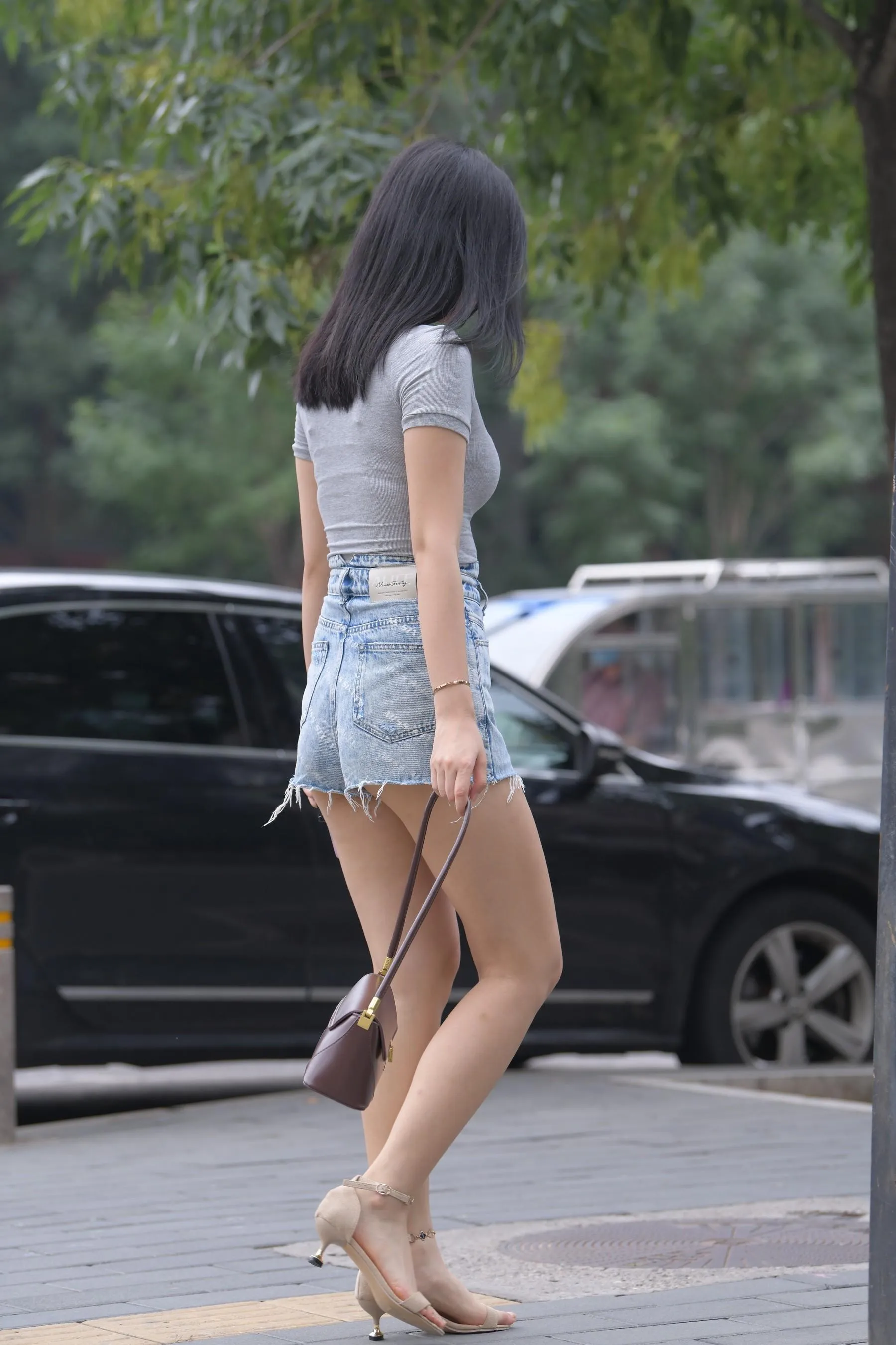 魔镜街拍 NO.169 一只麋鹿摄影-牛仔短裙美女 [235P]插图